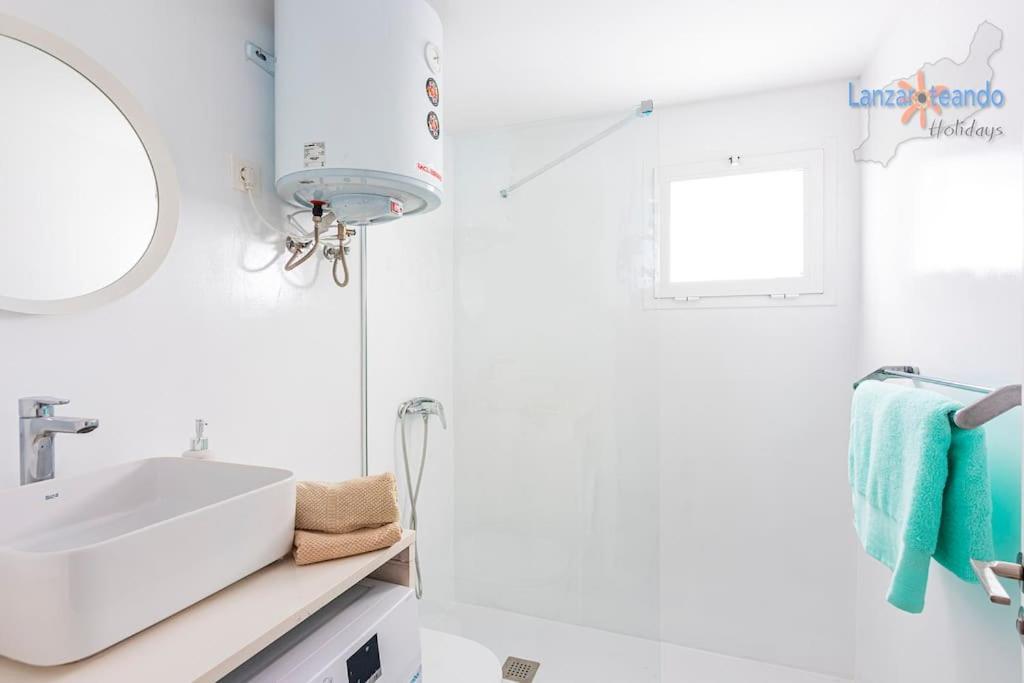 Vivienda Vacacional Casa Las Cucharas Costa Teguise Exteriör bild